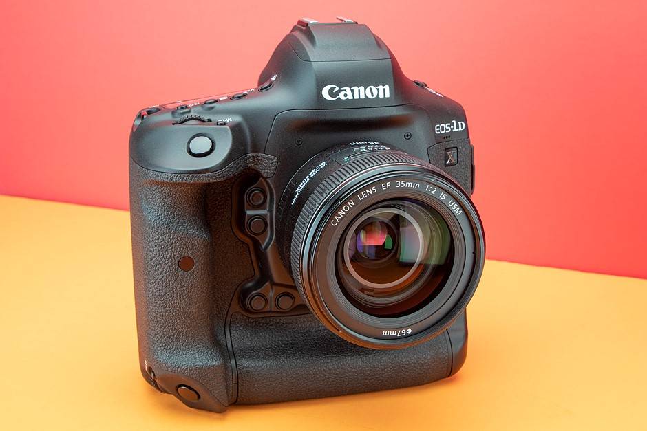 Should I Buy The New Canon 1dx Mark Iii Cake Should I Buy The New Canon 1dx Mark Iii Cake