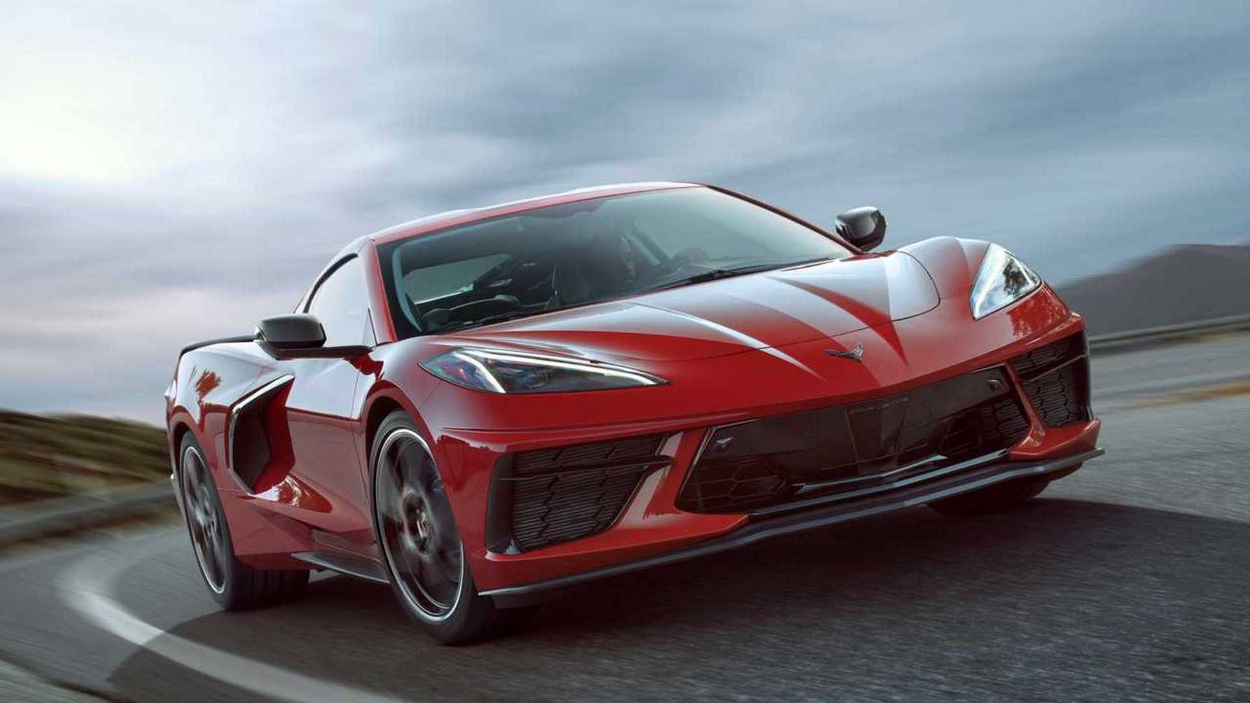 C8 Corvette Uses Plumbed In Engine Sound Cake