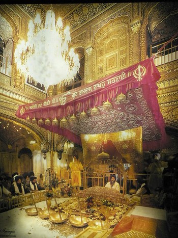 Golden Temple's image at Davinder's place
