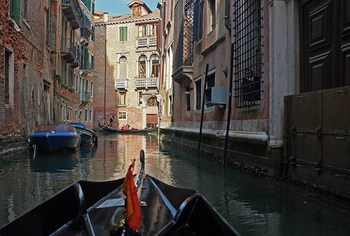 Venice: the woman in the window