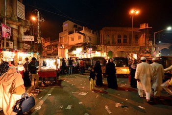 India - Telangana - Hyderabad - Streetlife At Night - 11