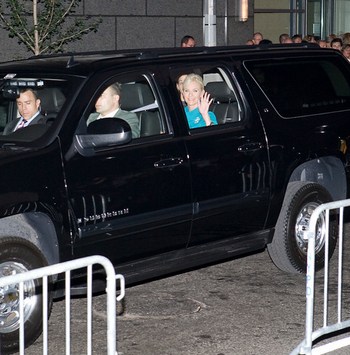Cindy McCain waves to photographers in New York