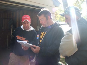 MN: IUPAT's Matt Stone door knocks in St. Paul, talks to union carpenter Ron who is a strong Obama supporter