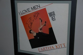 Eartha Kitt  (1927 - 2008)