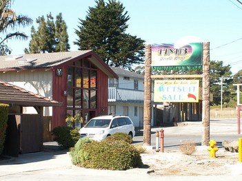 Half Moon Bay Surf Shop