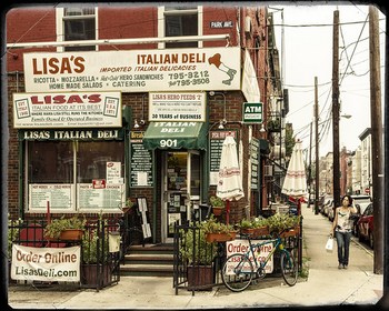 Lisa's: An Italian Scene in Hoboken NJ [Explored]