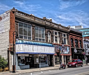 St Catharines Ontario - Canada - Pizza  Shop - Tea Shop - Kully's Sports Bar -  HIstoric District