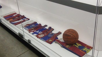 FC Barcelona Museum 8