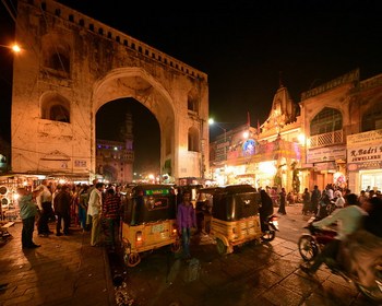 India - Telangana - Hyderabad - Streetlife At Night - 6