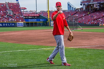 Adam Wainwright - Pregame at Great American Ballpark