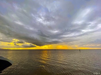 Cloud Cover Commands Magic Monday Moody Seaside Sunset Sky - IMRAN™