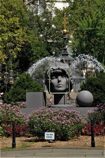 Statue, City Hall Park, Manhattan, New York, New York, USA.