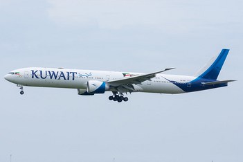 Kuwait Airways 777-300ER 9K-AOF