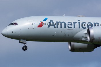 American Airlines 787-8 N809AA