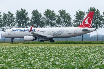 Turkish Airlines A321-231 TC-JSI