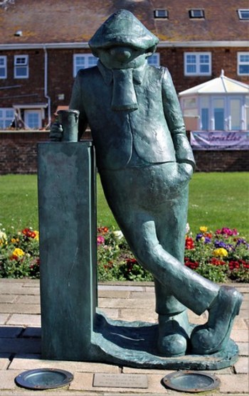 Andy Capp Statue, Headland, Hartlepool, County Durham, England.