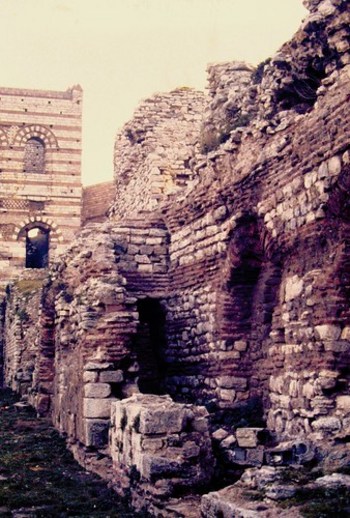 A Marvel of Masonry, Part 3: The Palace of the Porphyrogenitus (late 13th Century) and the Blachernae Walls (different sections in different centuries), Istanbul, Turkey