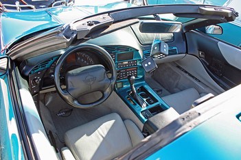 1987 Chevrolet Corvette Coupe (2 of 4)