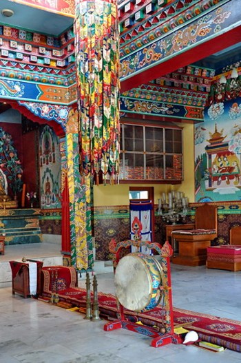 India - Bihar - Bodhgaya - Shechen Monastery - 184