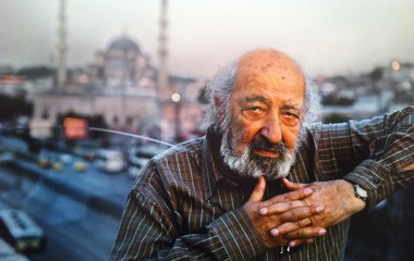 Ara Güler: Birkaç değerli profesör dışında...
